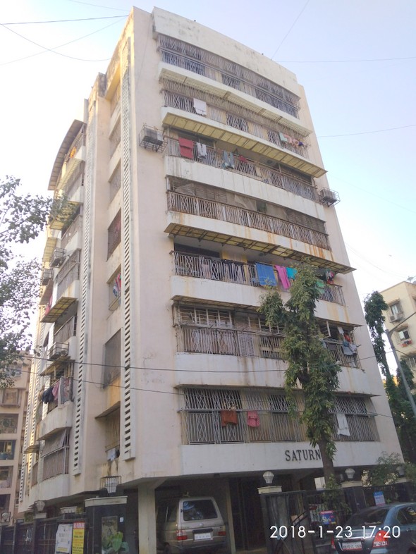 Main - Saturn, Santacruz West